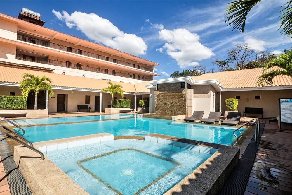 בריכה תמונה