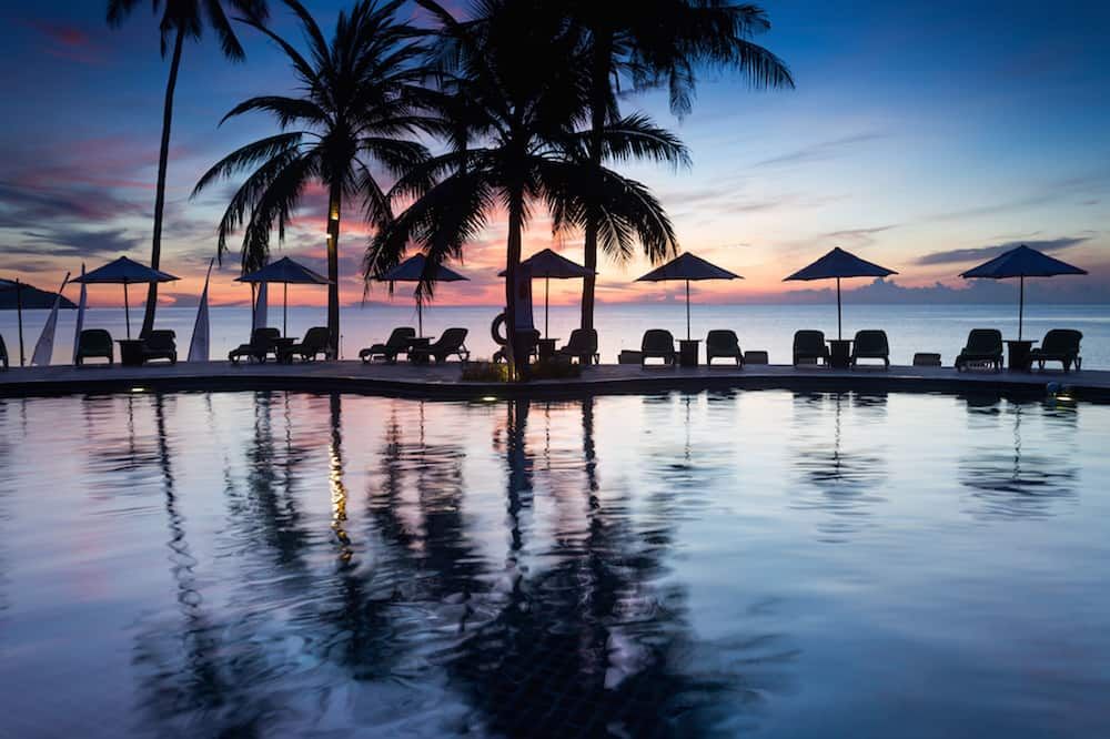 בריכה תמונה