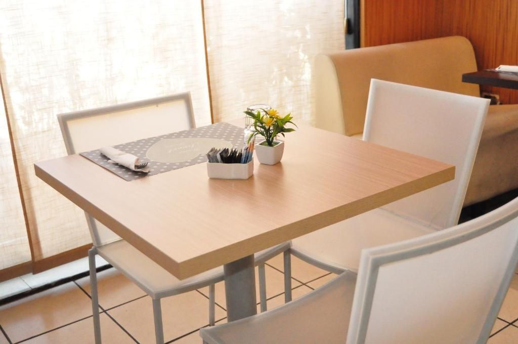 חדר אוכל תמונה