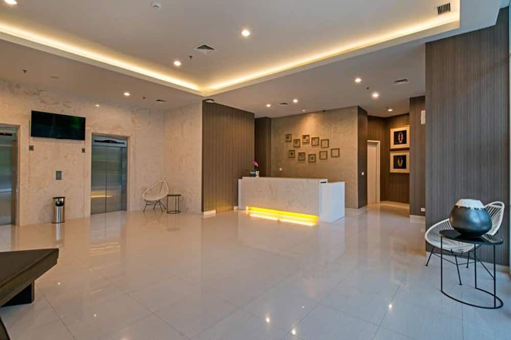 דלפק קבלה תמונה