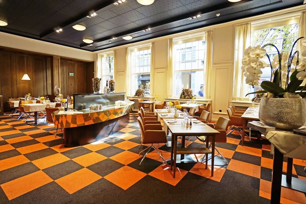 מסעדה תמונה