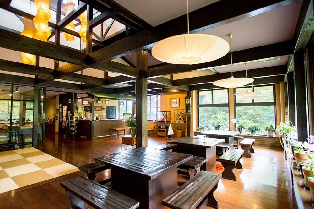 מסעדה תמונה