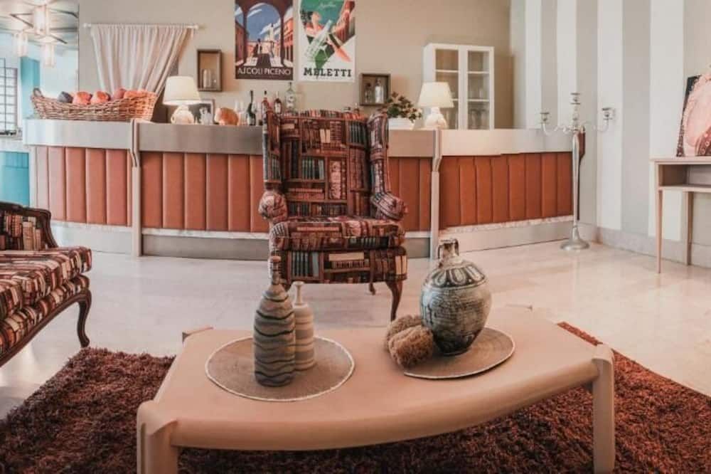 דלפק קבלה תמונה