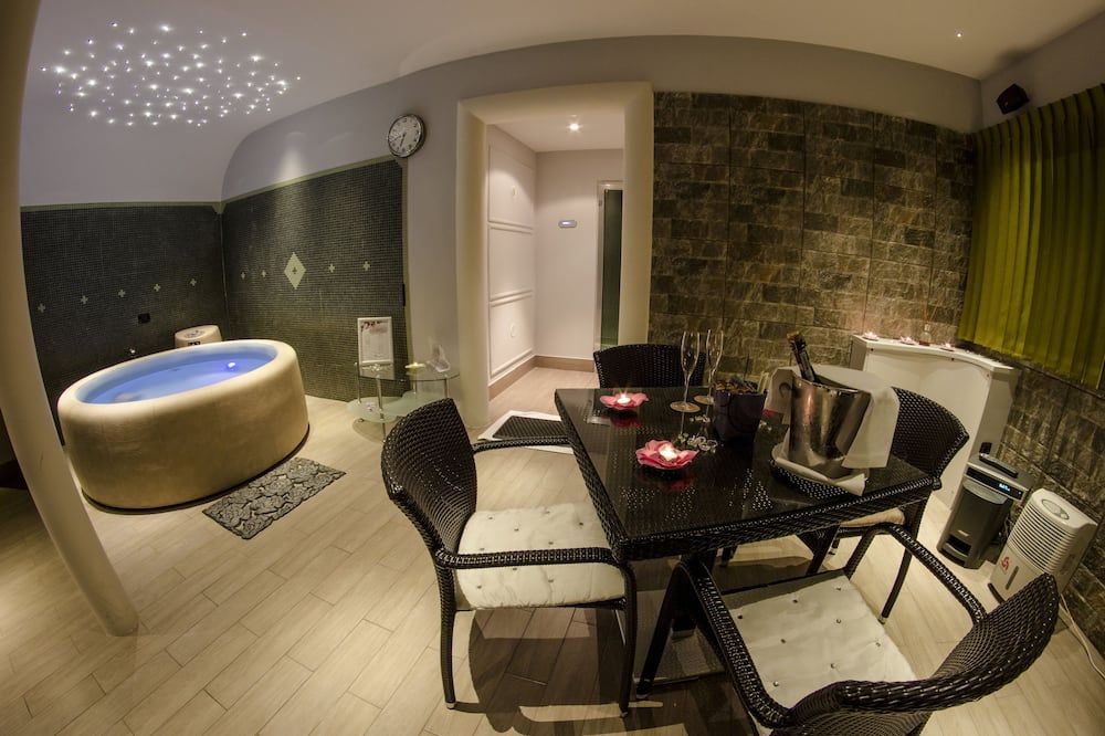 חדר אוכל תמונה