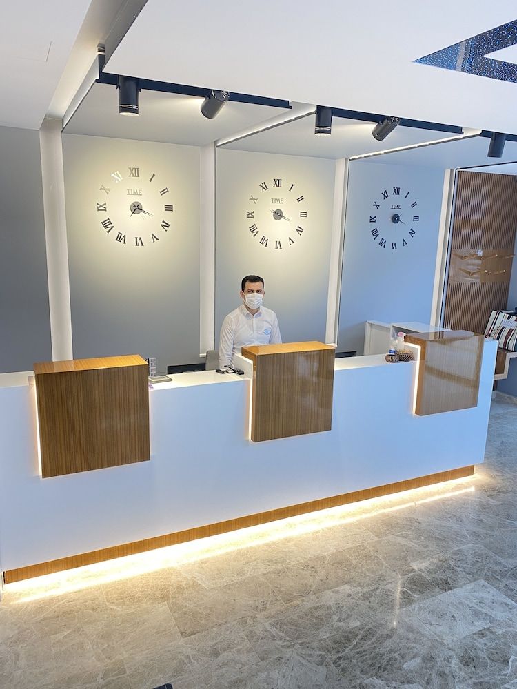 דלפק קבלה תמונה