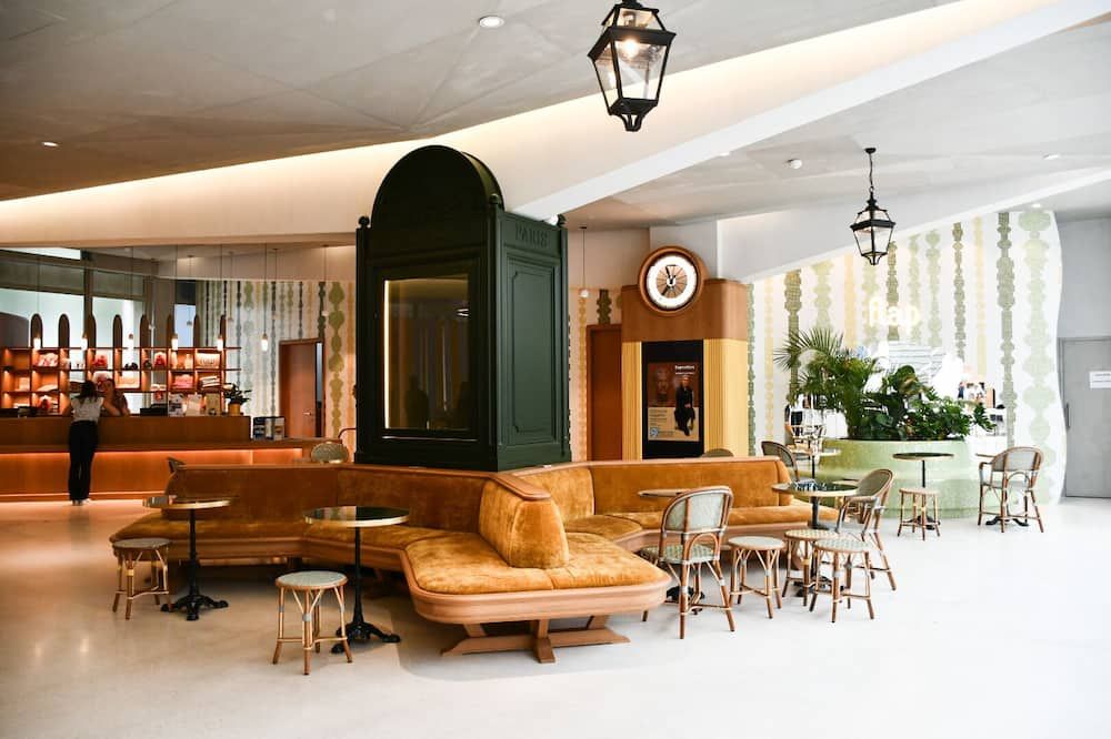 מסעדה תמונה