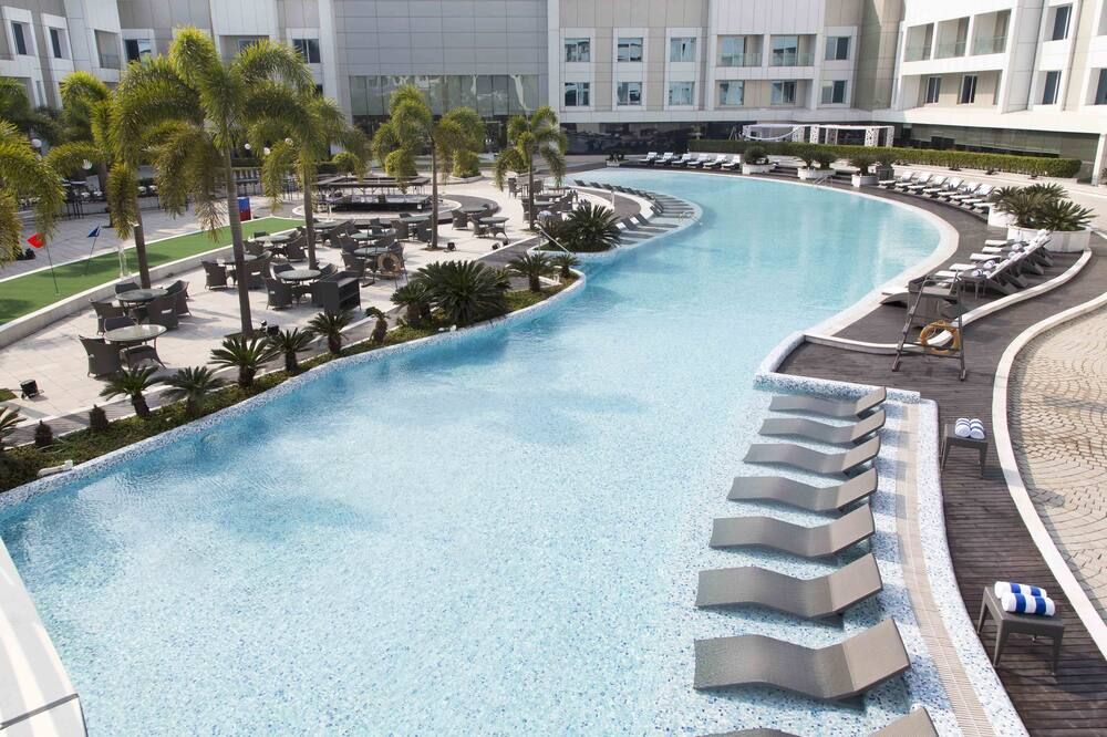 בריכה תמונה