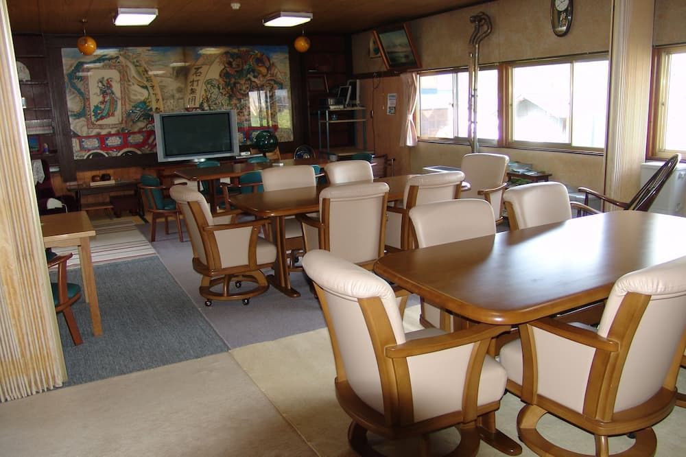 מסעדה תמונה