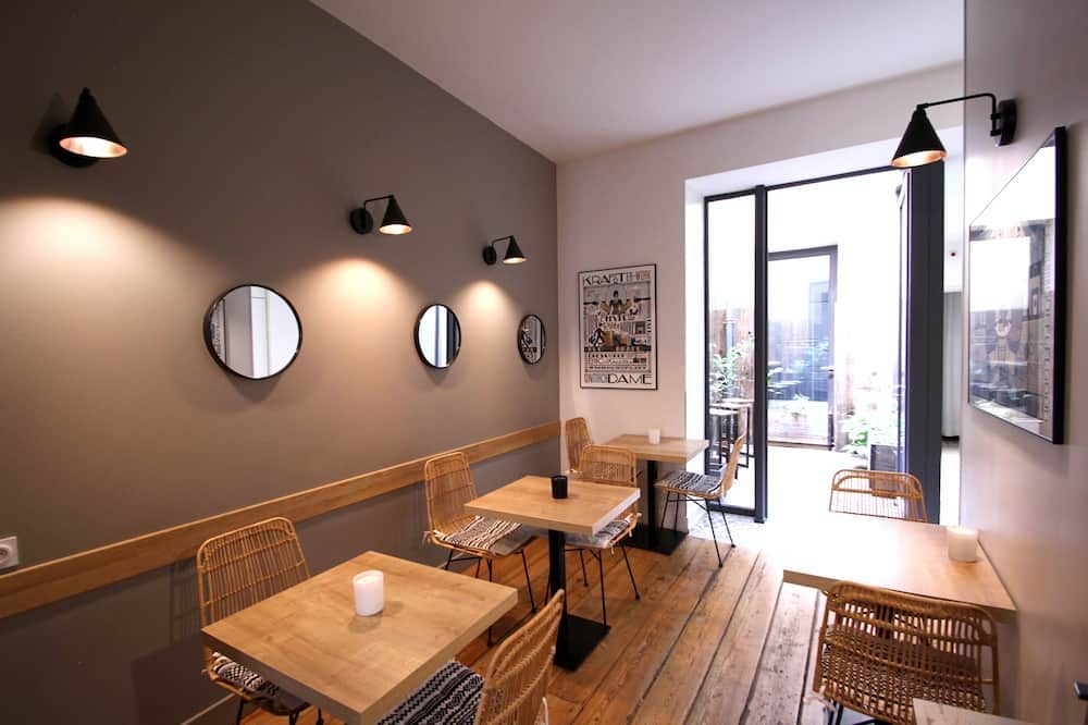 מסעדה תמונה