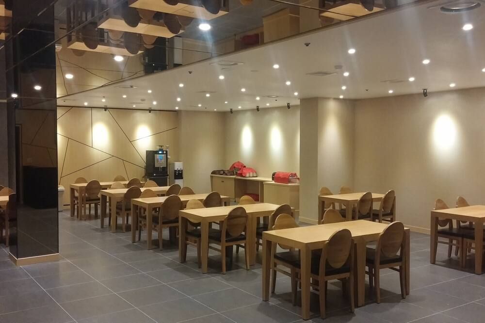 מסעדה תמונה