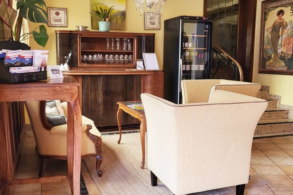 אחר