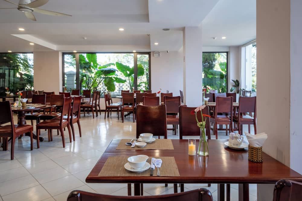 מסעדה תמונה