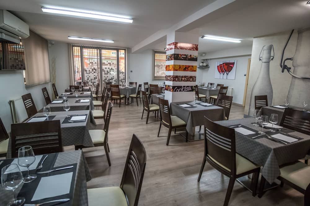 מסעדה תמונה