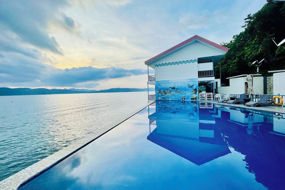 בריכה תמונה