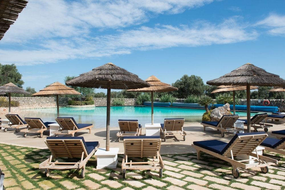 בריכה תמונה