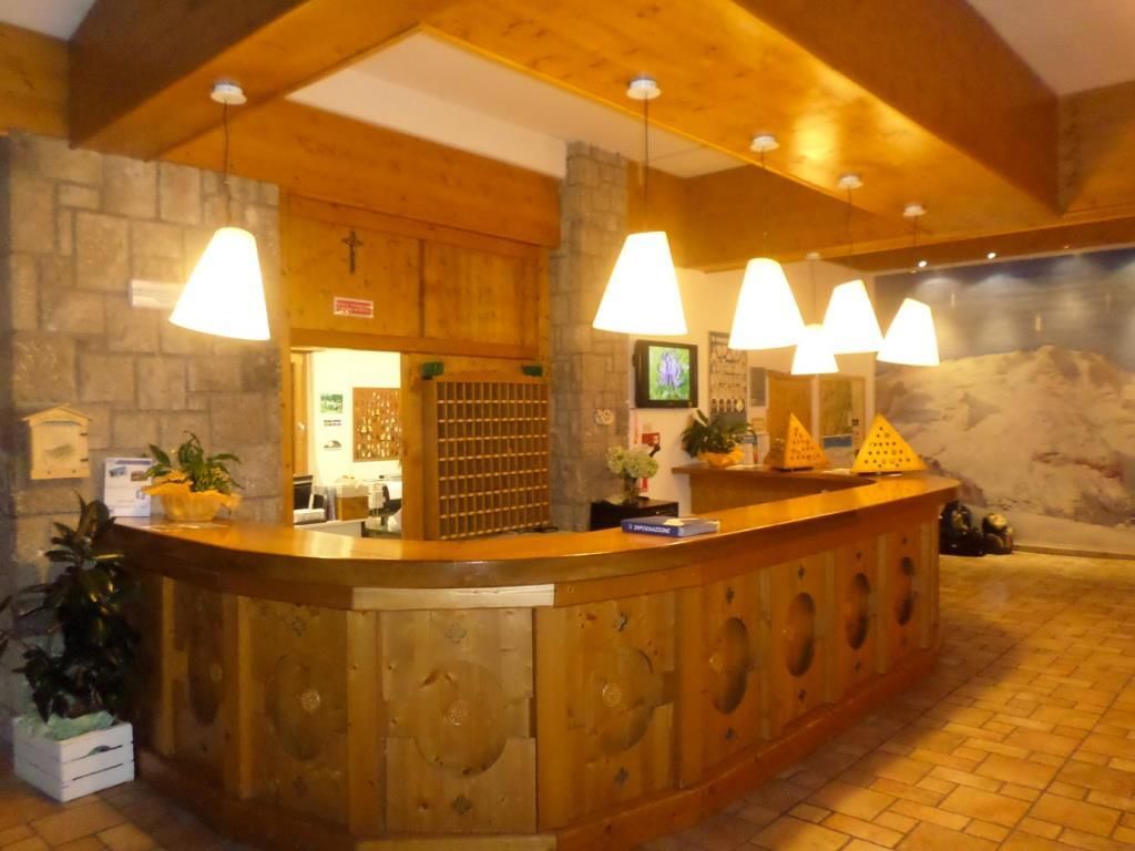 דלפק קבלה תמונה