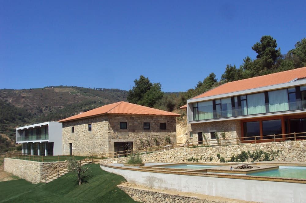 בניין