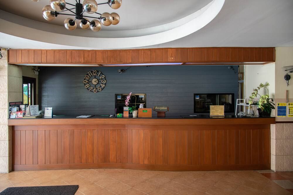 דלפק קבלה