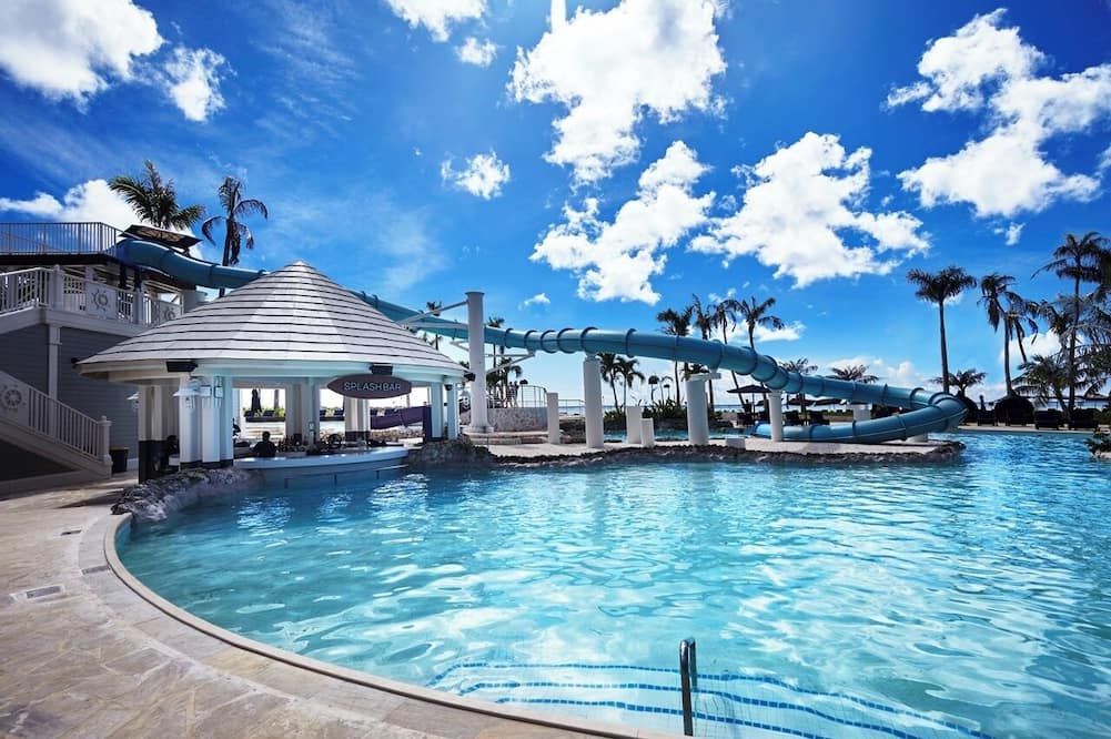 בריכה תמונה