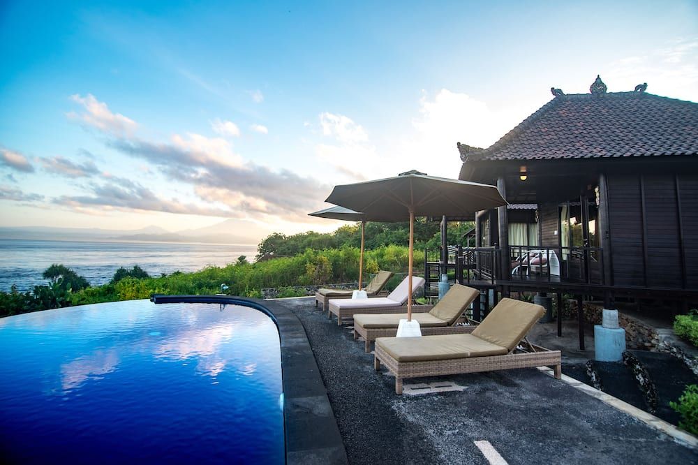 בריכה תמונה