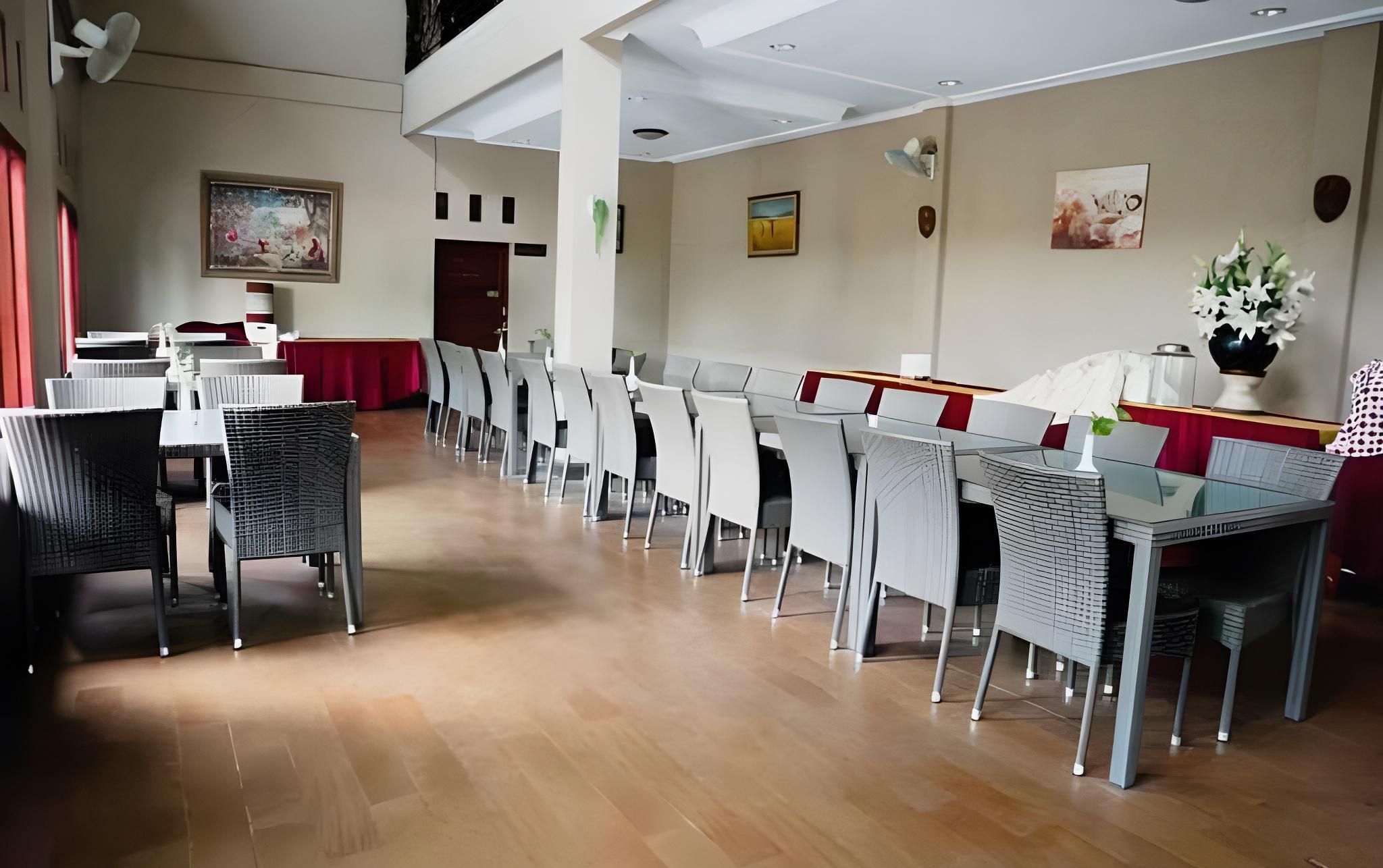 מסעדה תמונה