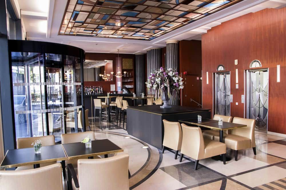 מסעדה תמונה