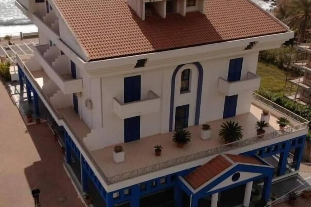 בניין