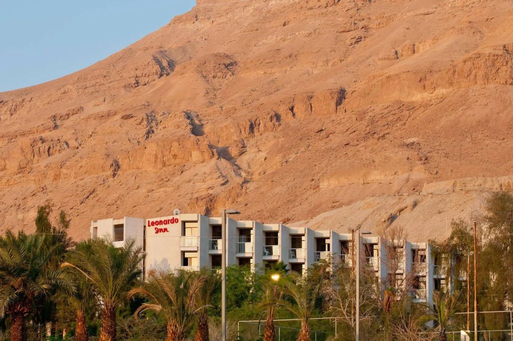 אחר