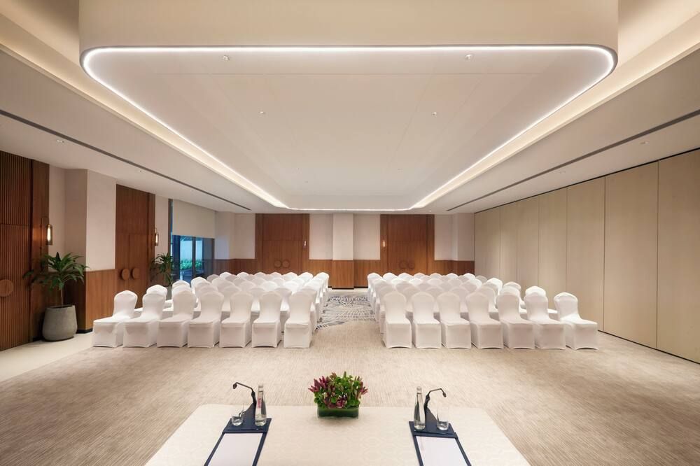 חדר ישיבות