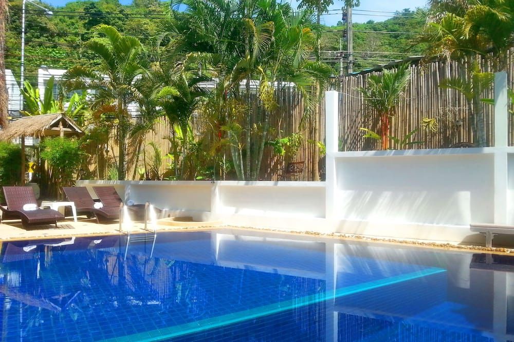 בריכה תמונה