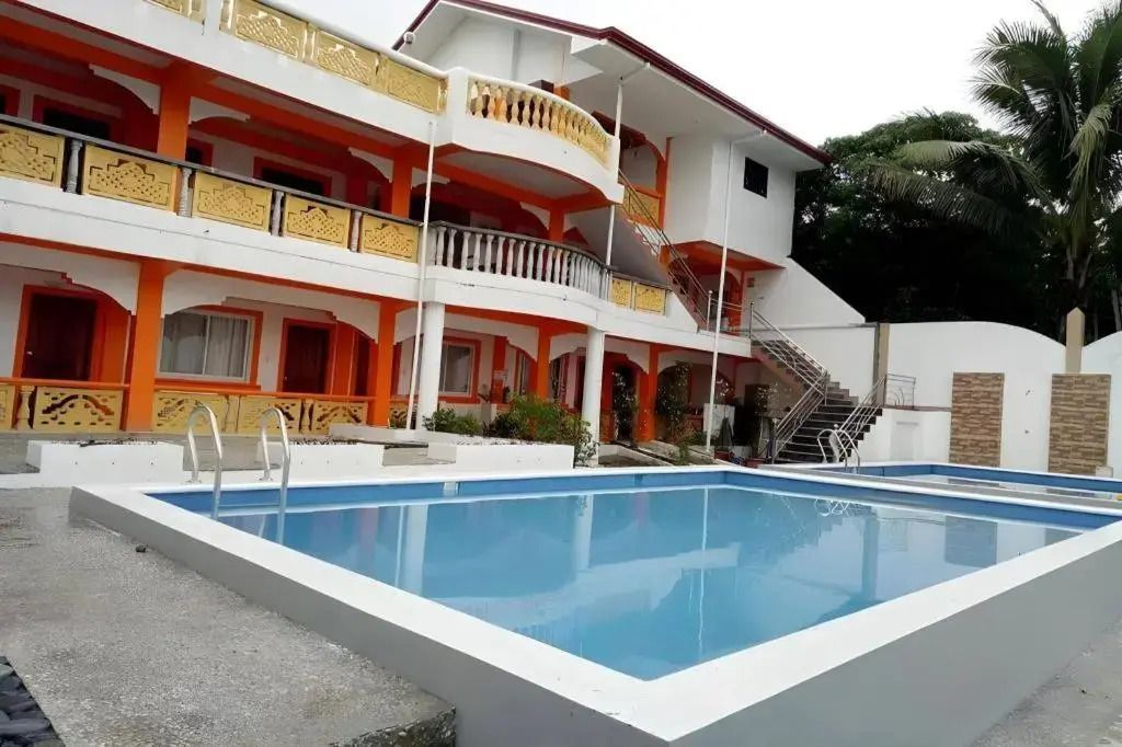 בריכה תמונה