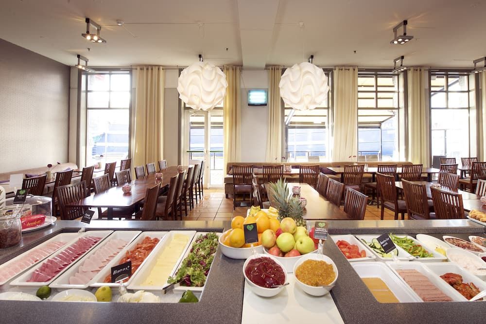 מסעדה תמונה