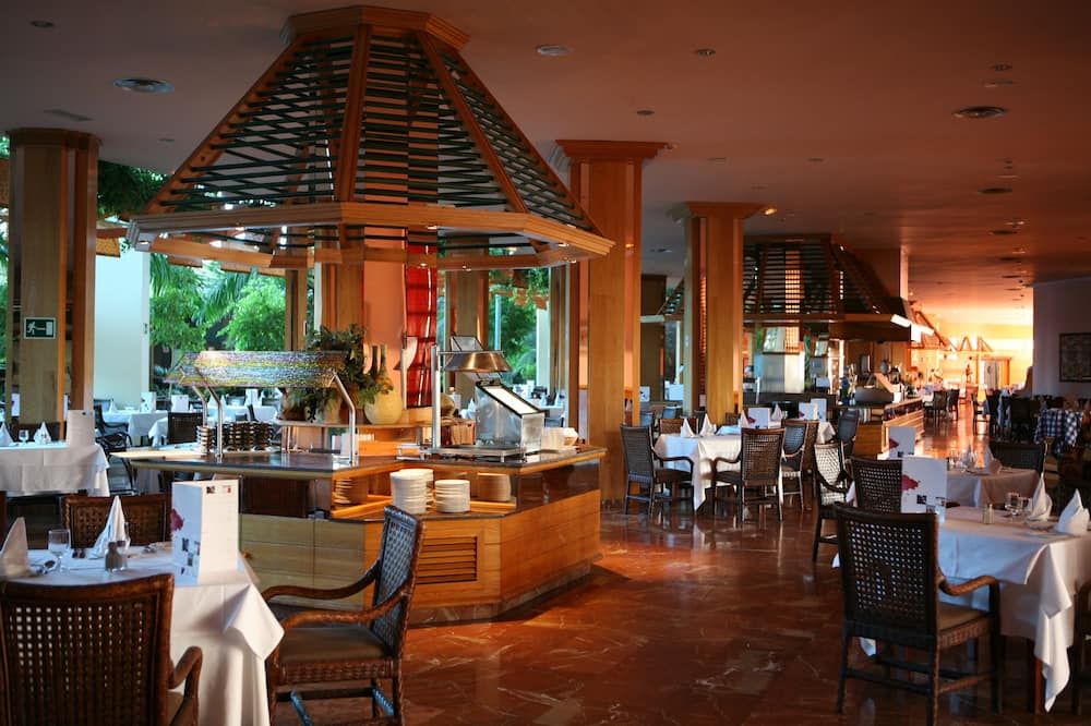 מסעדה תמונה