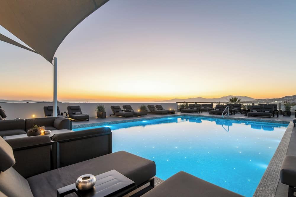 בריכה תמונה