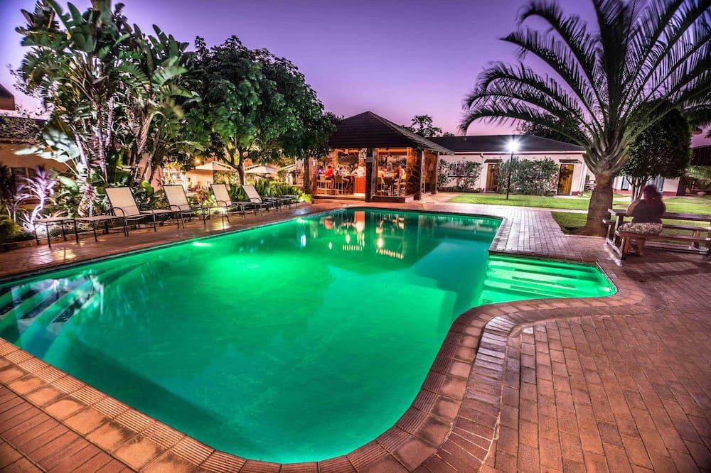 בריכה תמונה