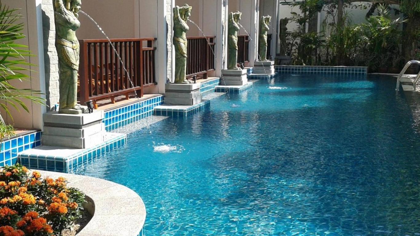 Thai Palace Resort