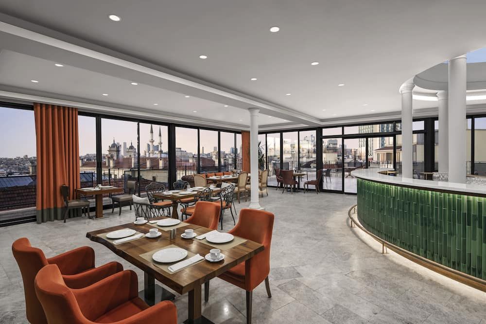 מסעדה תמונה