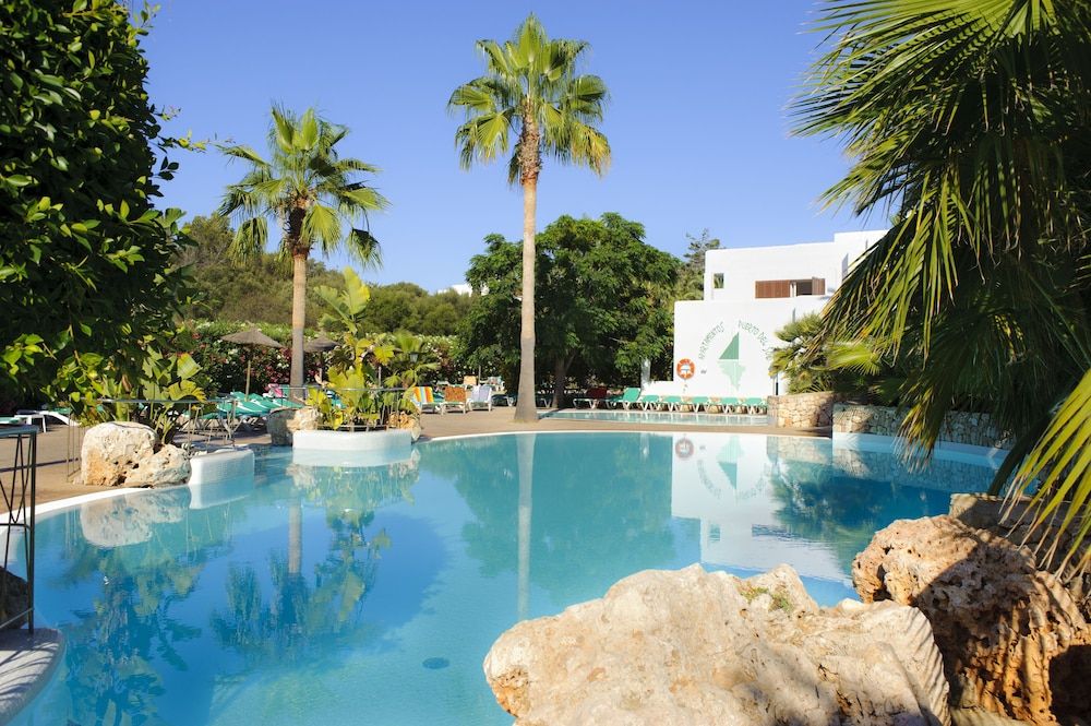 בריכה תמונה