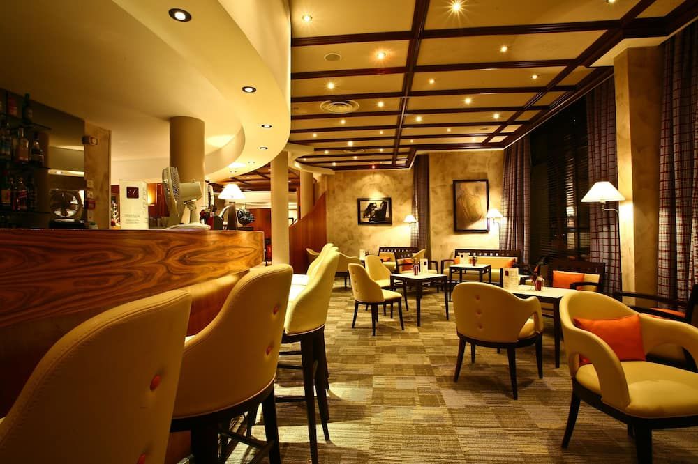 מסעדה תמונה