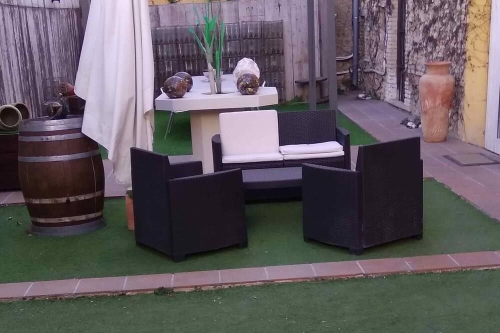 אחר