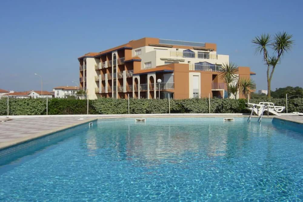 בריכה תמונה