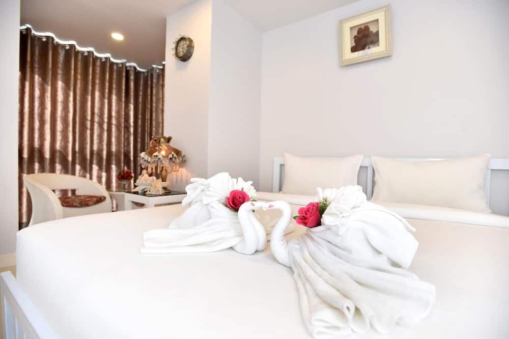 אחר
