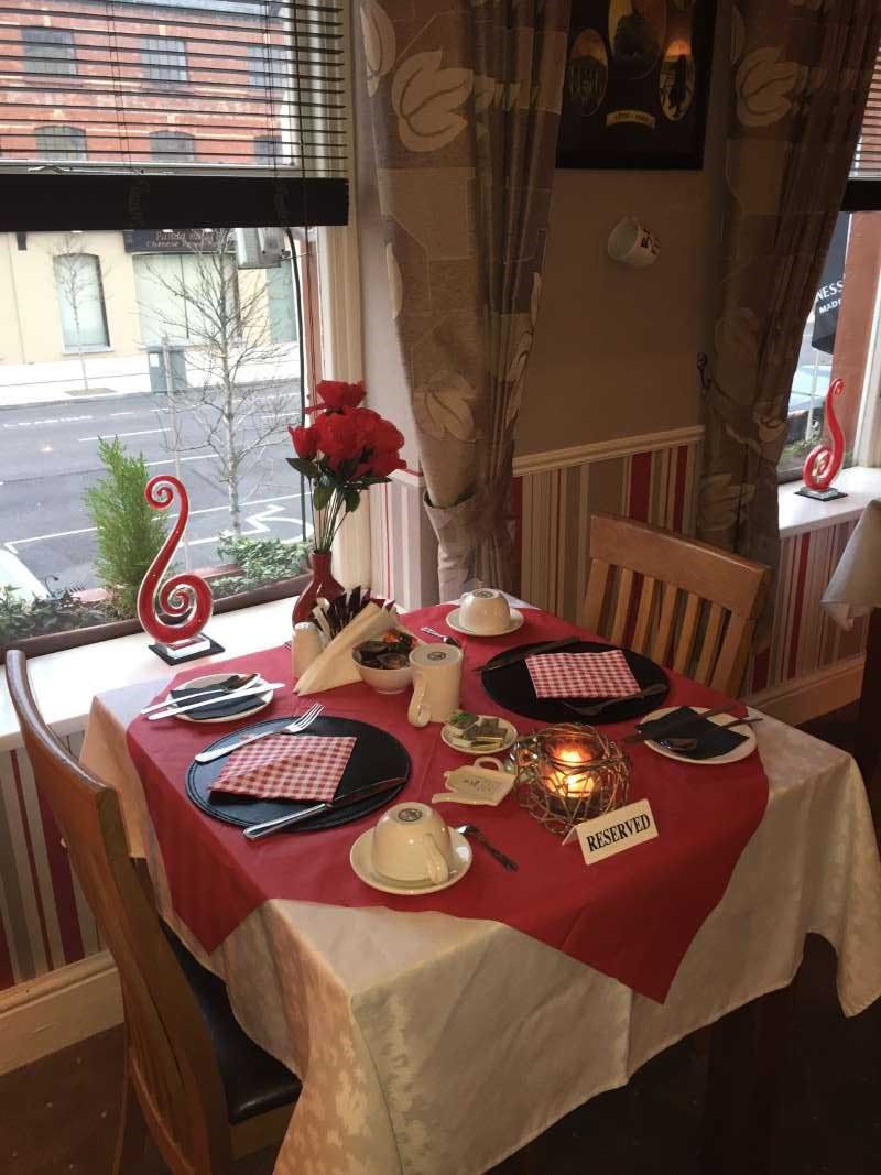 חדר אוכל תמונה