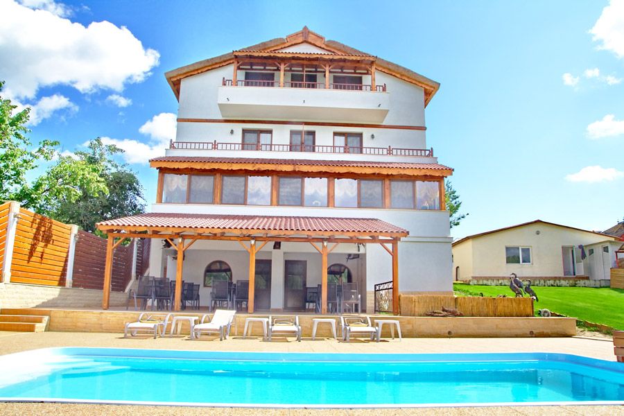 בריכה תמונה