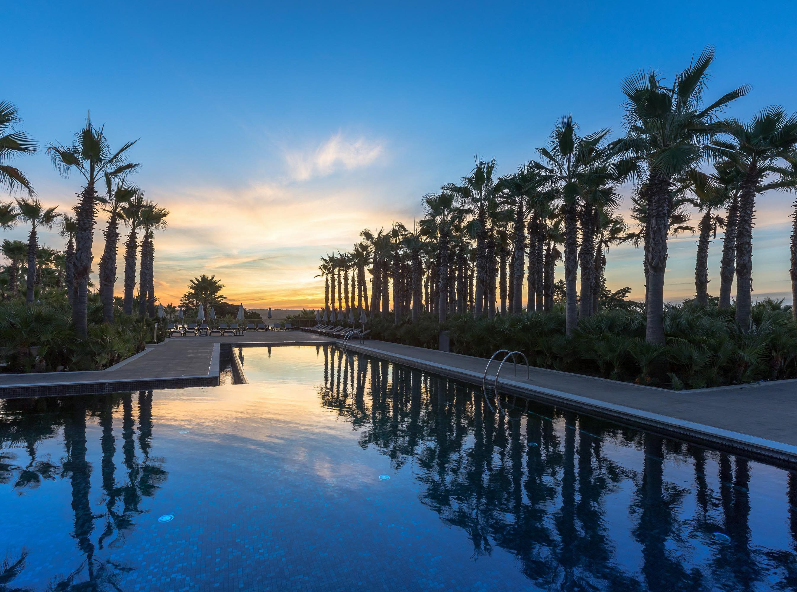 בריכה תמונה