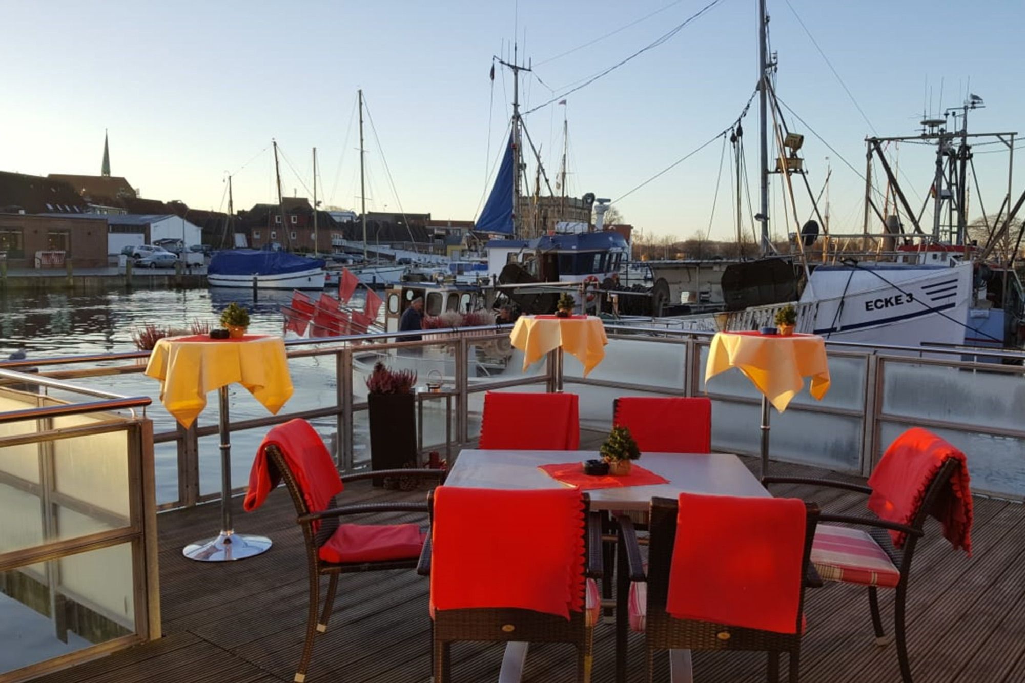 מסעדה תמונה