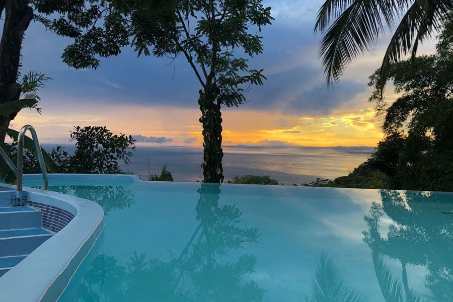 בריכה תמונה