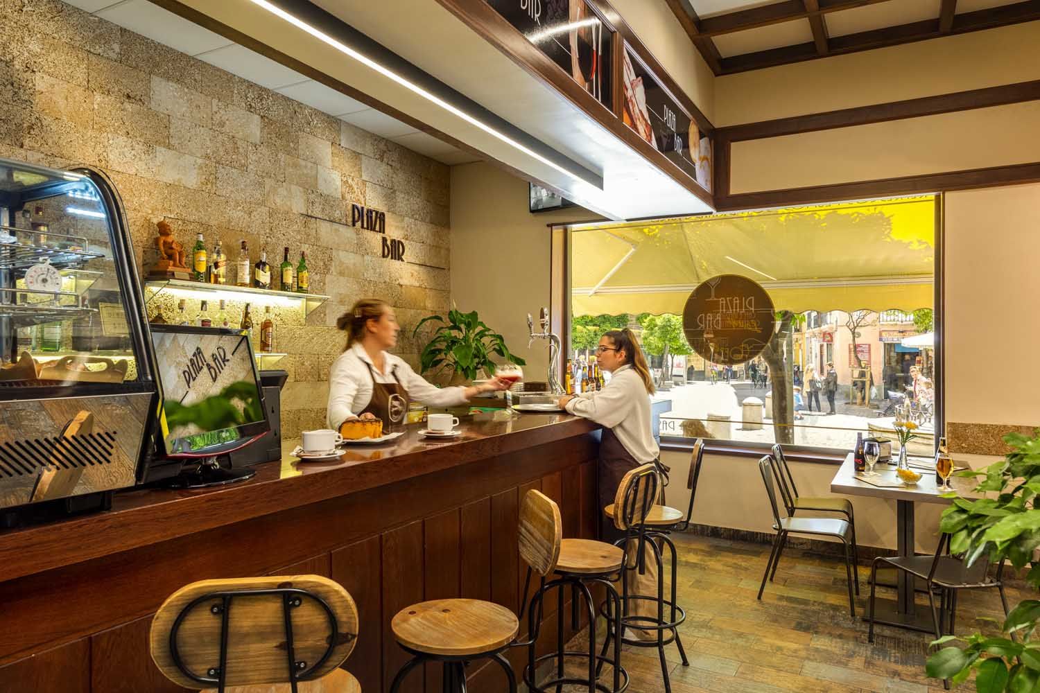 מסעדה תמונה