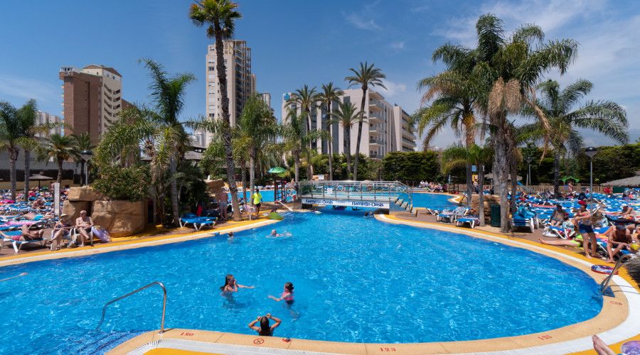 בריכה תמונה