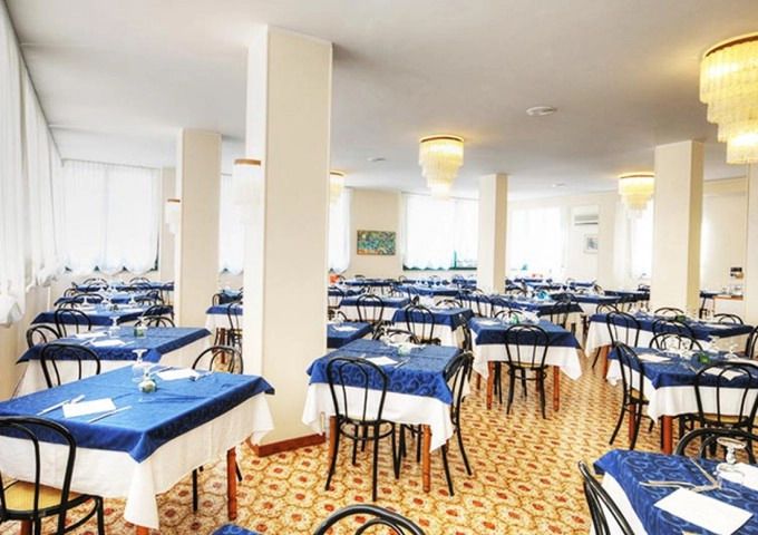 מסעדה תמונה